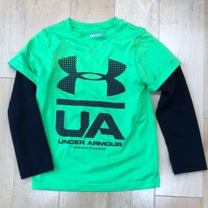 Kids Under Armour athletic shirt size 5